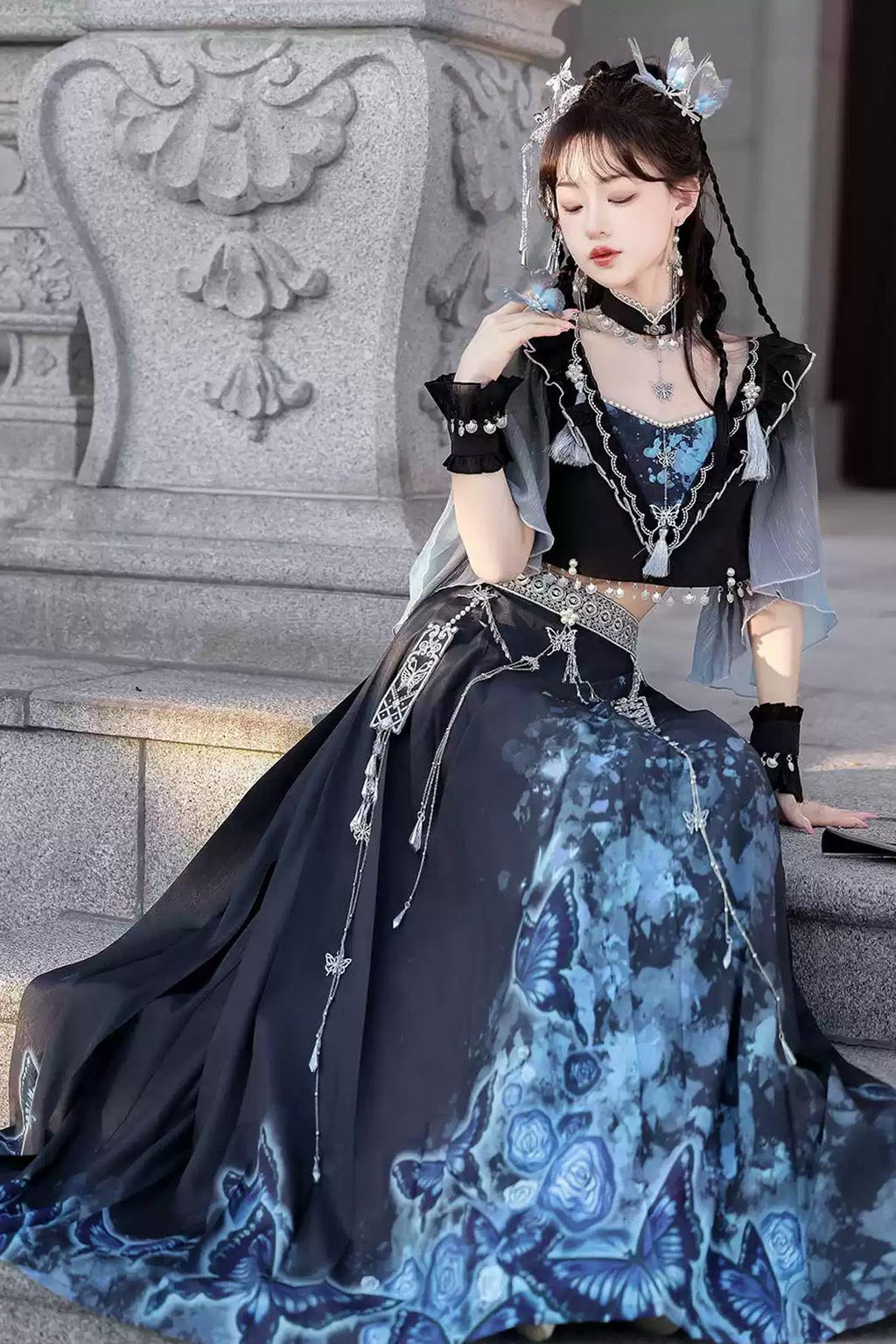 Modern Hanfu clothing Butterfly Ma Mian Skirt Fairy Style Blue Hanfu dress