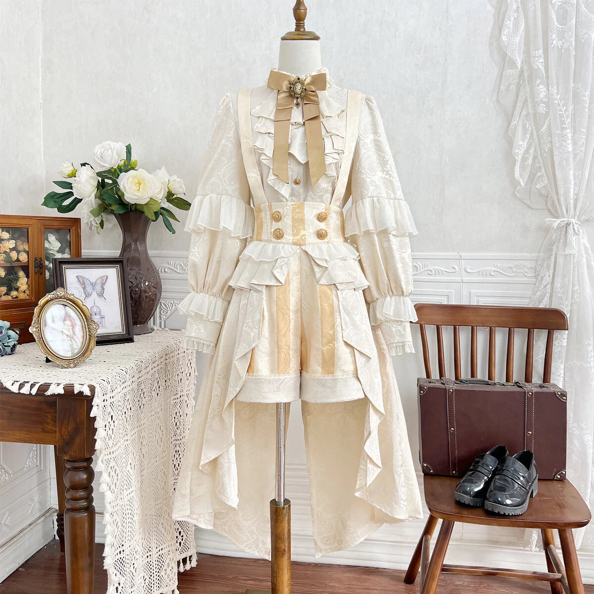 Ouji Fashion Lolita Prince Outfit Victorian Court Gold Jacquard Set with Asymmetric Hem