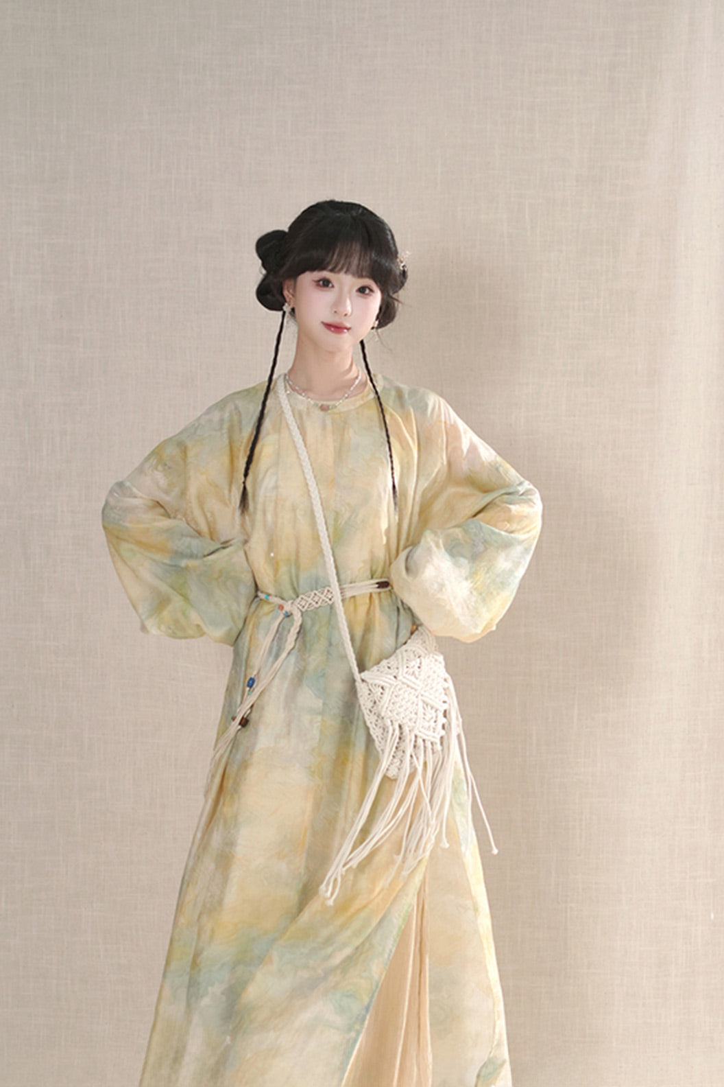 Modern Hanfu Yellow Hanfu Dress with Round Collar Robe and Sun Protection
