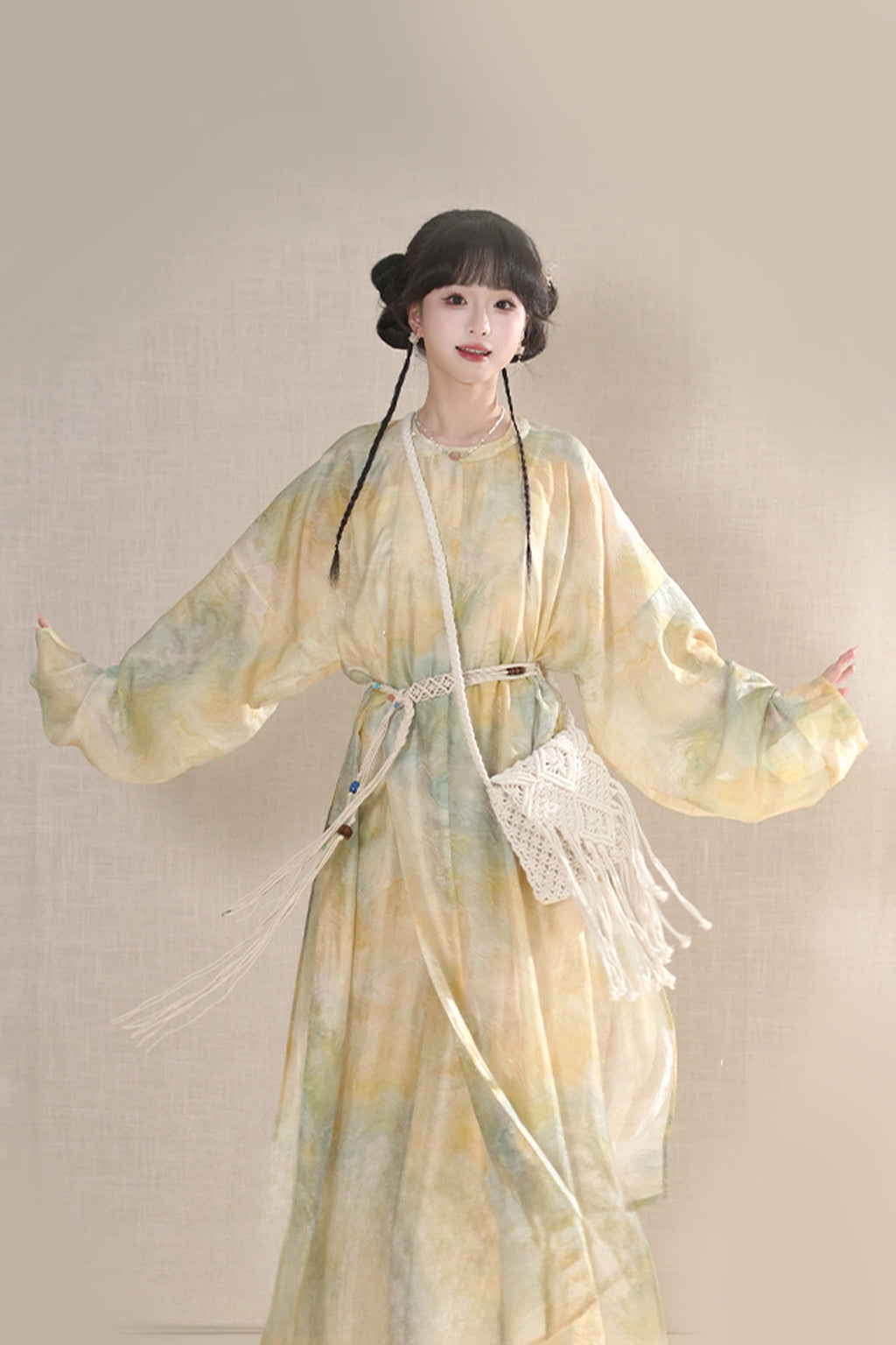 Modern Hanfu Yellow Hanfu Dress with Round Collar Robe and Sun Protection