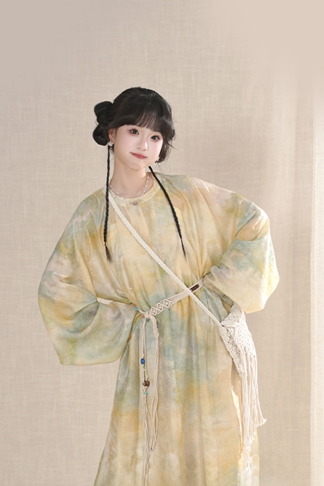 Modern Hanfu Yellow Hanfu Dress with Round Collar Robe and Sun Protection