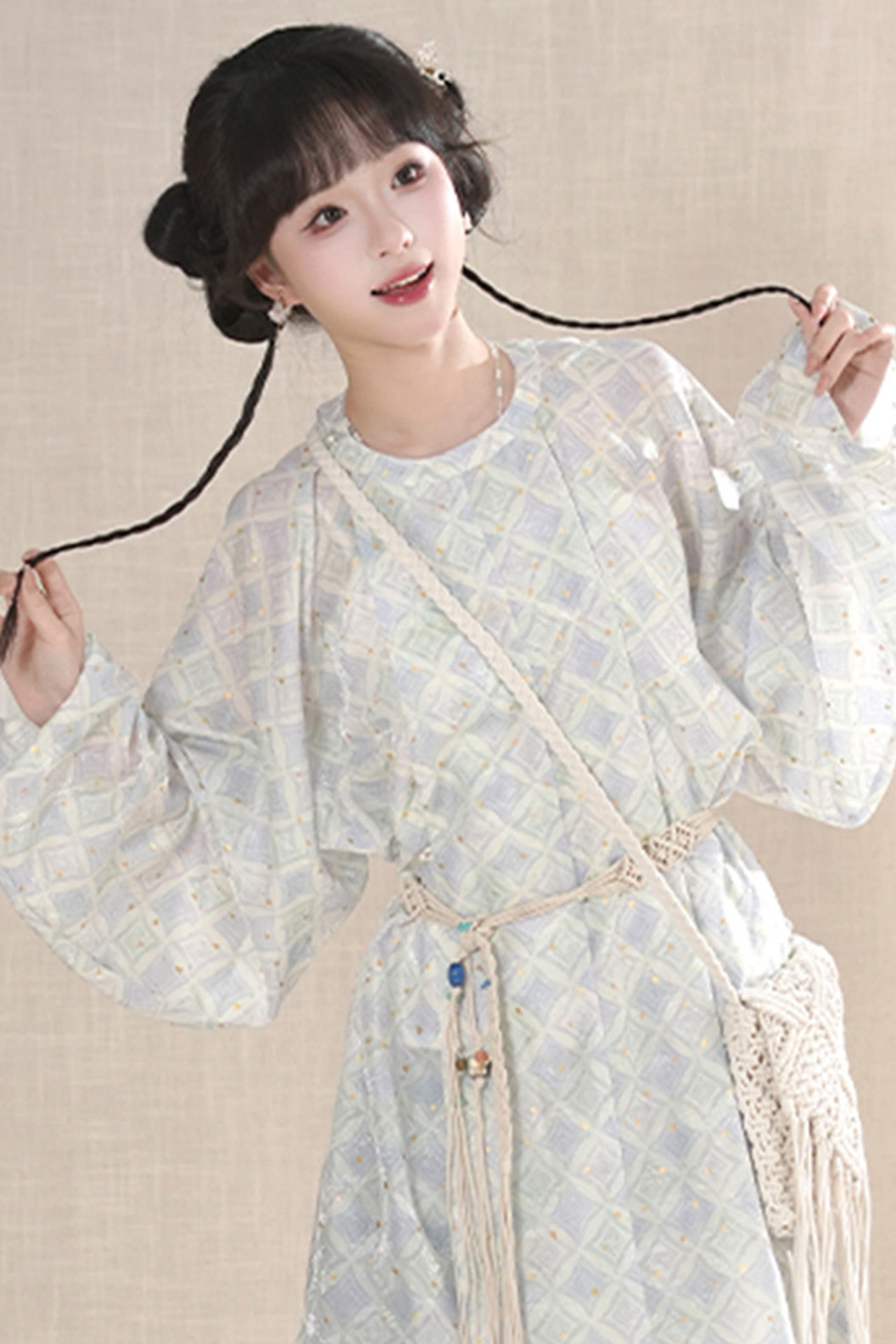 Modern Hanfu Yellow Hanfu Dress with Round Collar Robe and Sun Protection