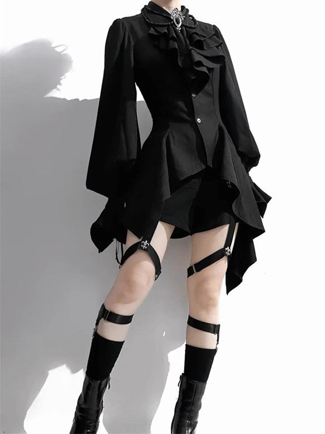 Ouji Fashion Gothic Black Lace Up Corset Belt High Waist Shorts Blouse Set Vintage Prince Style Outfit