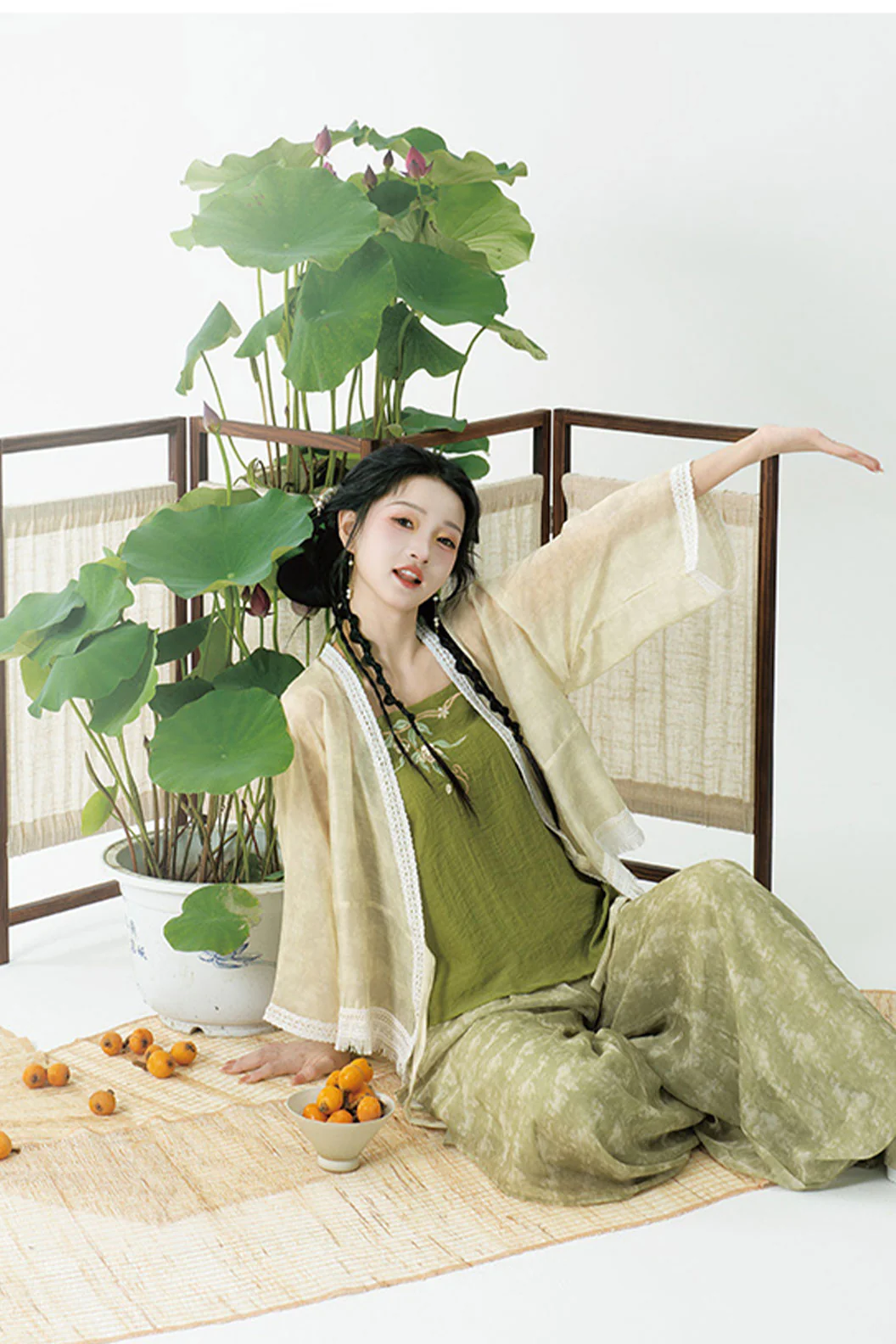 Modern Hanfu  3 Colors and Lantern Pants for Daily Commuting