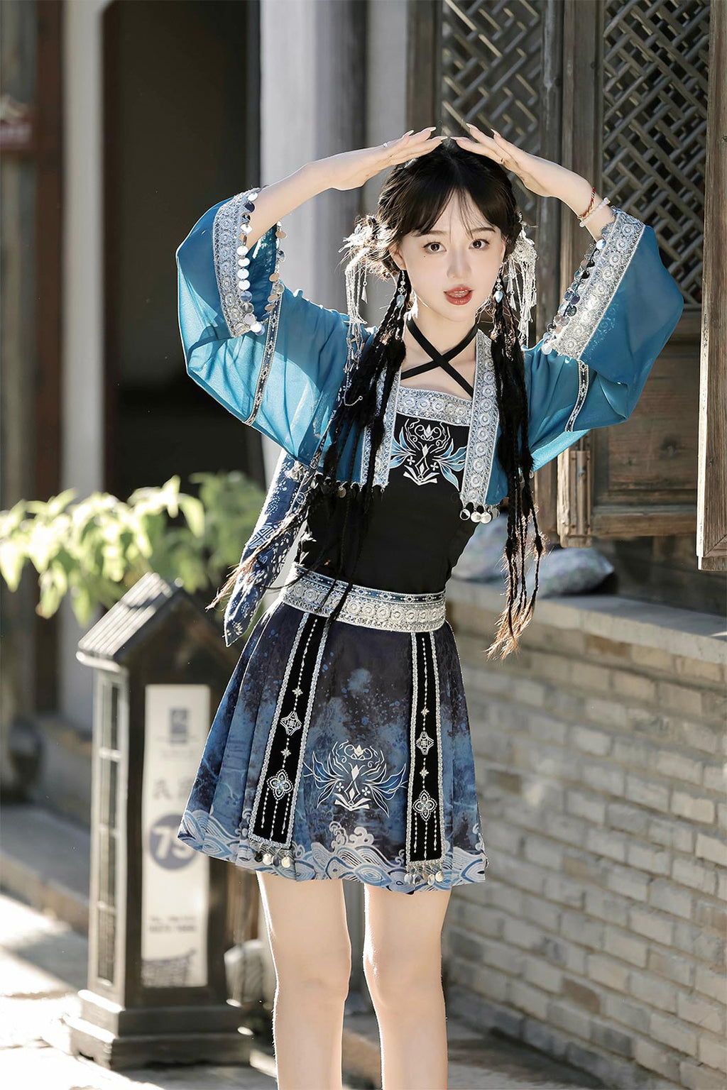 Modern Hanfu clothing Exotic Style Guofeng Short Ma Mian Skirt Blue Hanfu dress