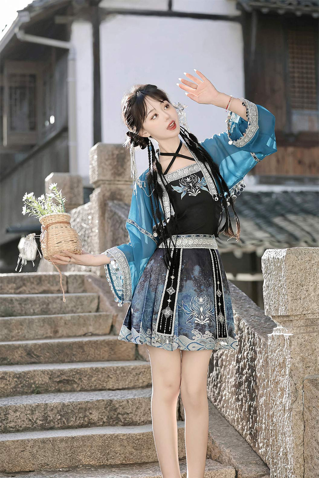 Modern Hanfu clothing Exotic Style Guofeng Short Ma Mian Skirt Blue Hanfu dress