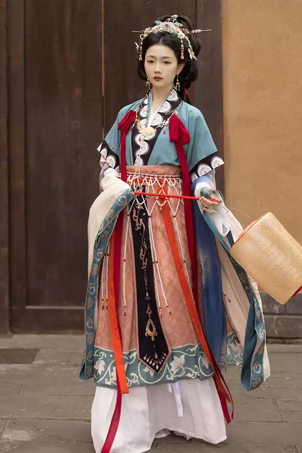 Modern Hanfu Green 6-Piece Set with Chinese Style and Luo Shen Theme