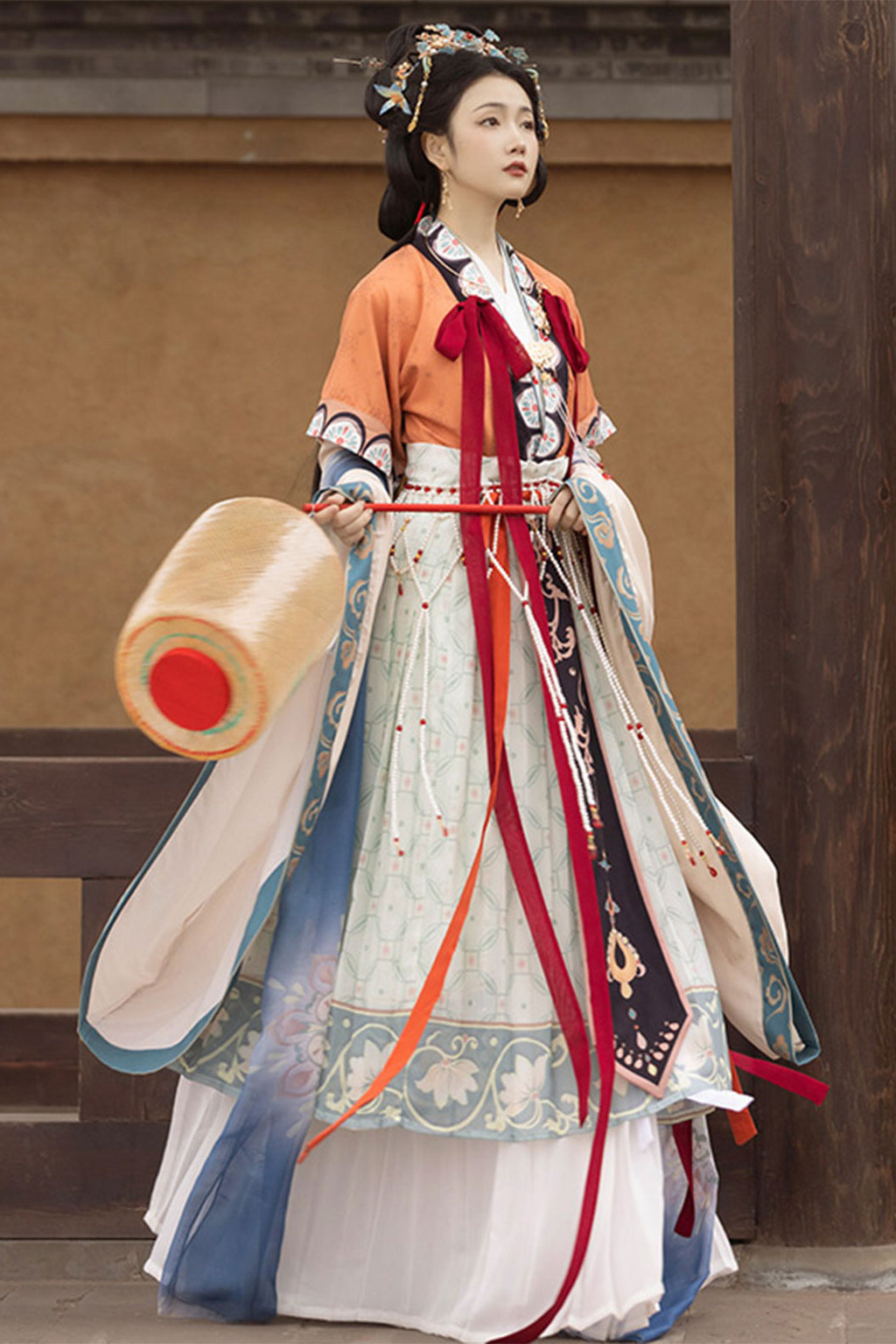 Modern Hanfu Green 6-Piece Set with Chinese Style and Luo Shen Theme