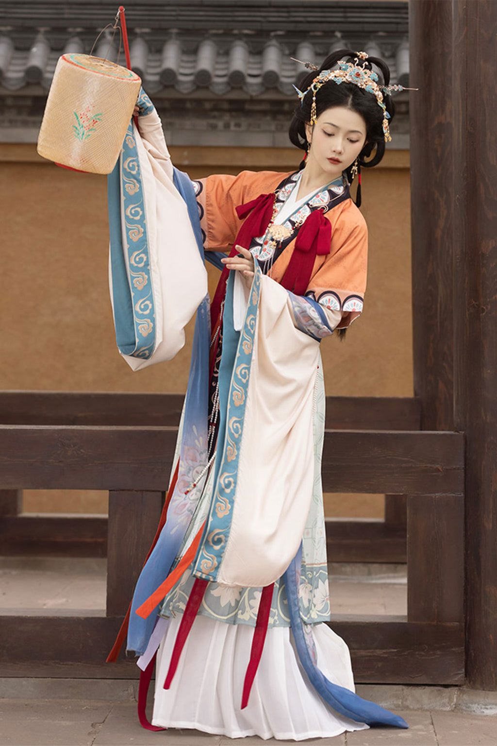 Modern Hanfu Green 6-Piece Set with Chinese Style and Luo Shen Theme