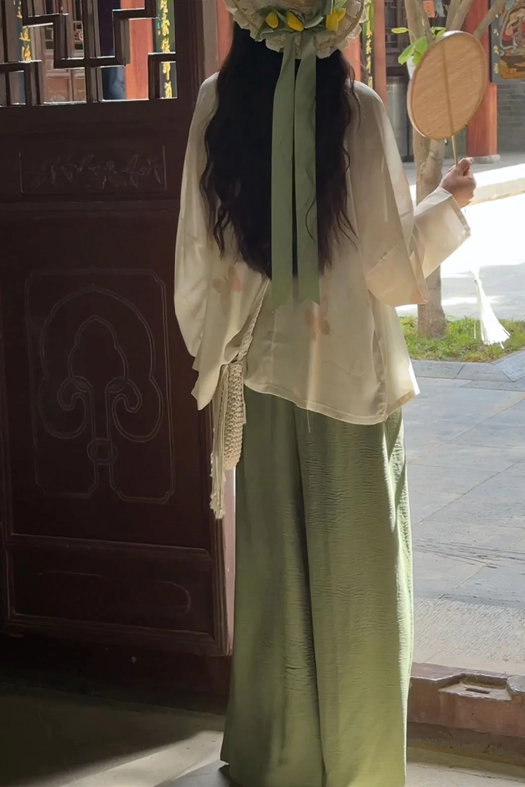 Modern Hanfu in Multi-color Three-piece Set with Song Dynasty Pants Hanfu