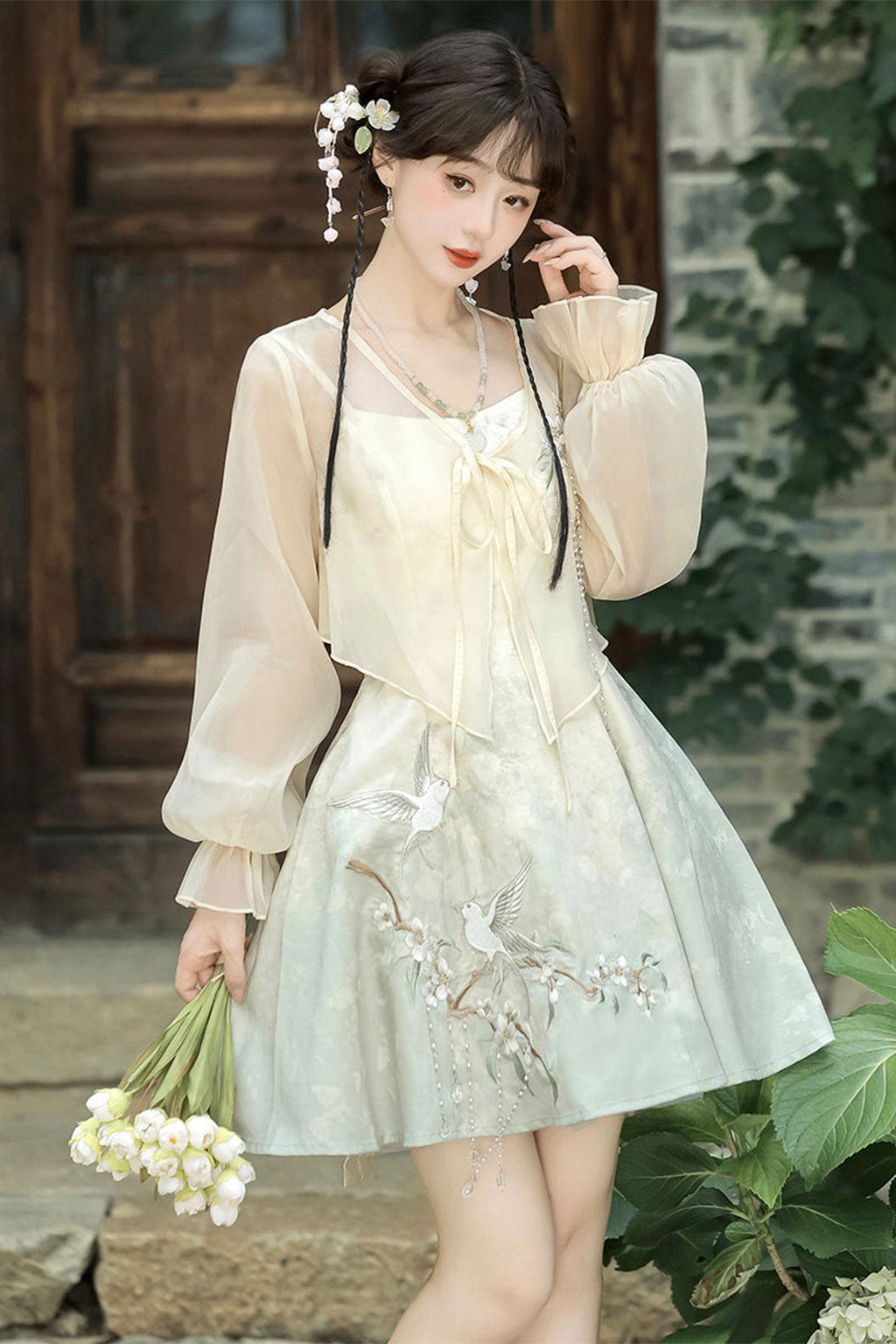 Modern Hanfu with Green Hanfu DressOuter Cloak in Chinese Traditional Style