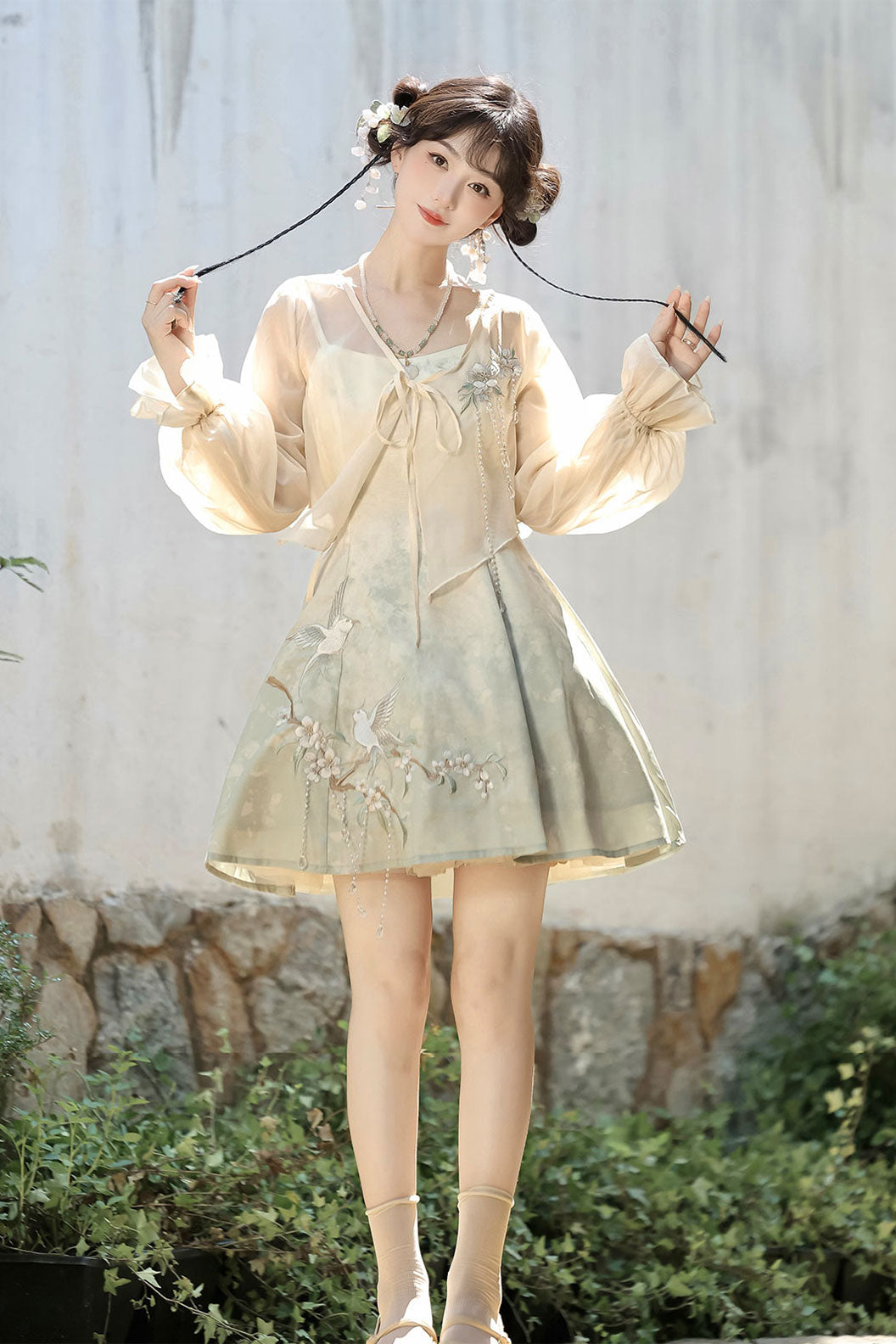 Modern Hanfu with Green Hanfu DressOuter Cloak in Chinese Traditional Style