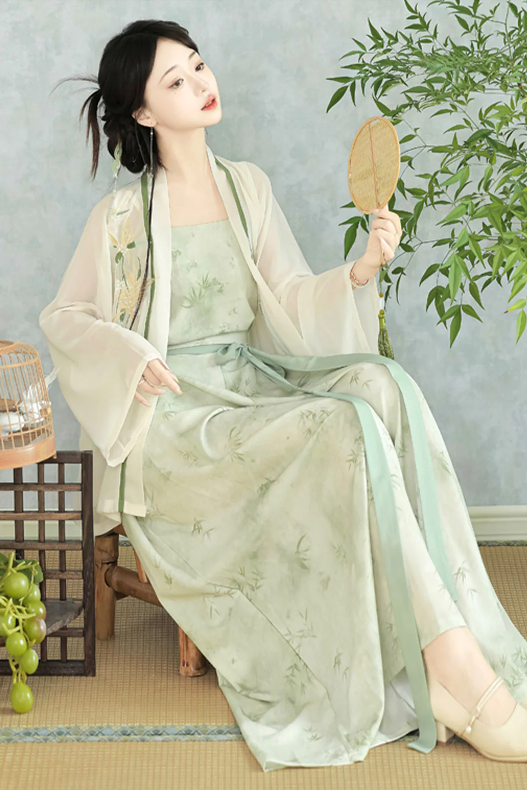 Modern Hanfu Green Embroidered Dress Chinese fashion
