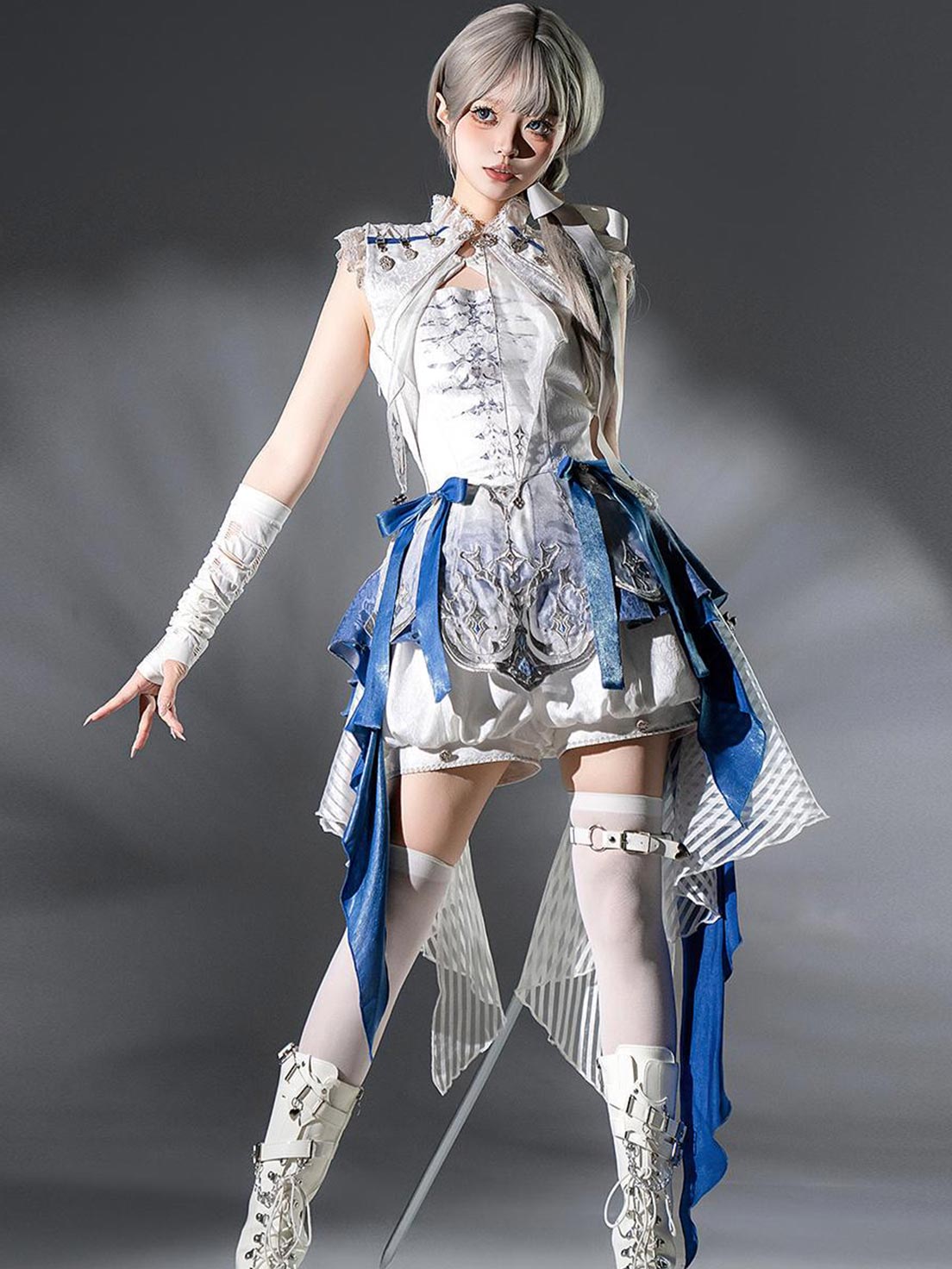 Ouji Fashion Lolita Layered Blue White Embroidered Suit Ruffled Hem Short Length Outfit Vintage Prince Style