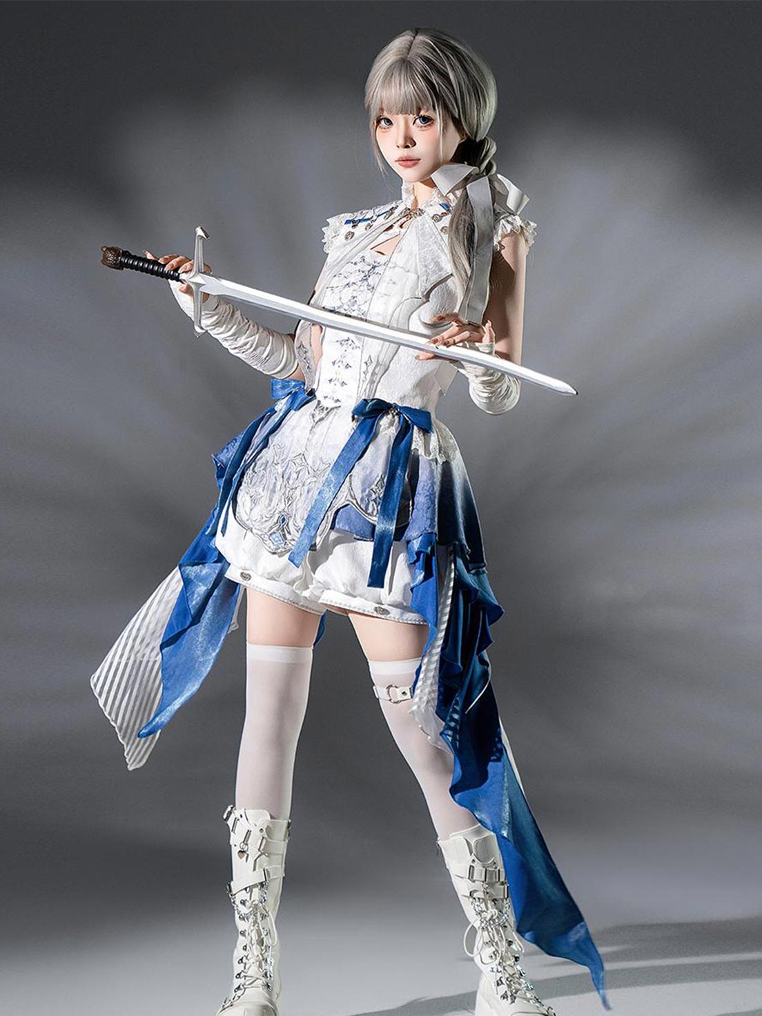 Ouji Fashion Lolita Layered Blue White Embroidered Suit Ruffled Hem Short Length Outfit Vintage Prince Style