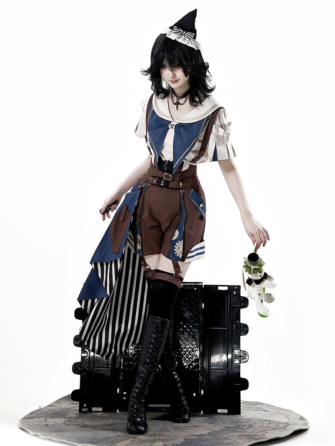 Ouji Fashion Lolita Steampunk Set Navy Brown Layer Collar Shirt with Suspender Shorts Vintage Prince Style Outfit