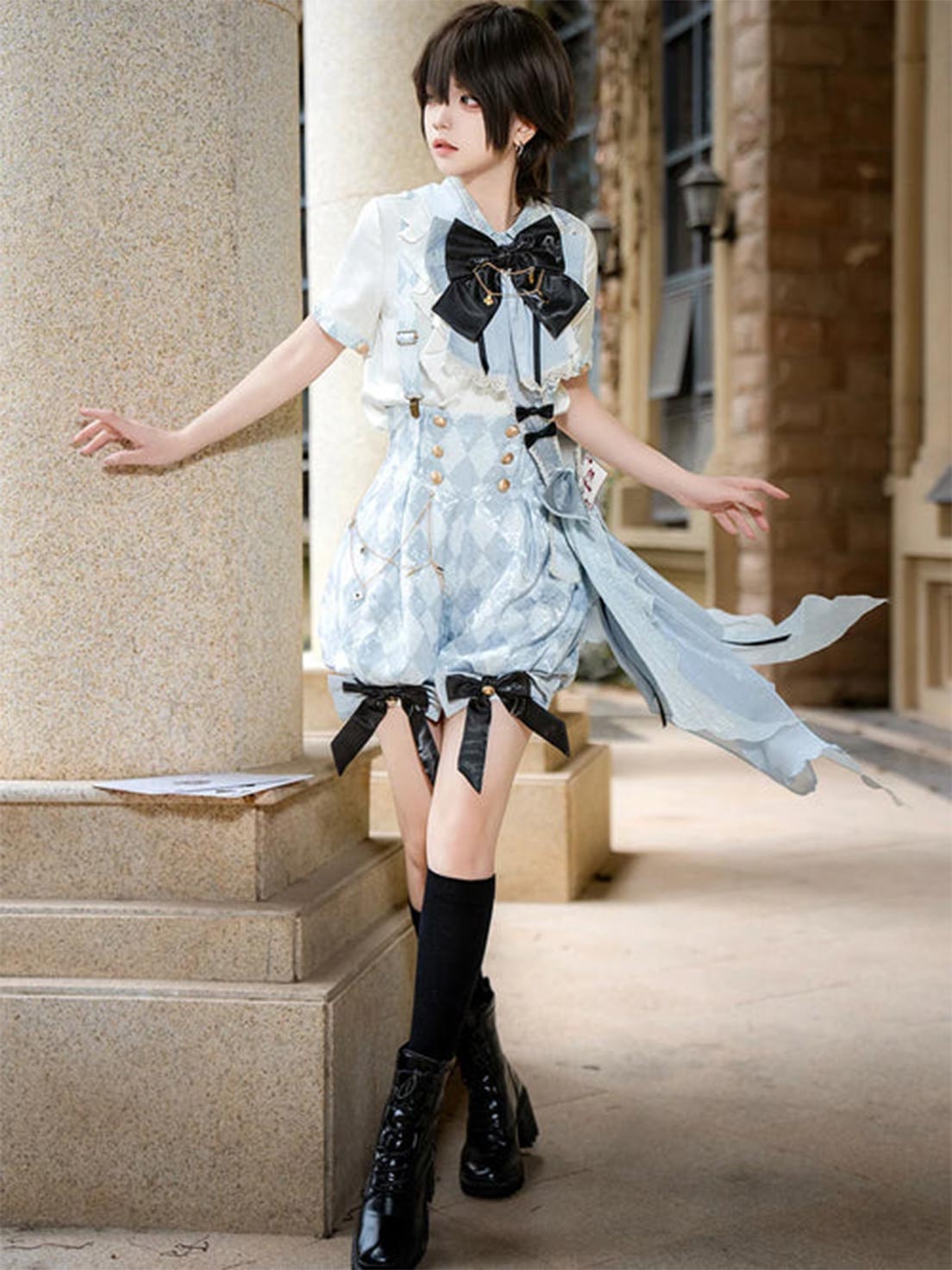 Ouji Fashion Lolita Dress Set Light Blue Ruffled Suspender Shorts Bow Top Vintage Prince Style Outfit